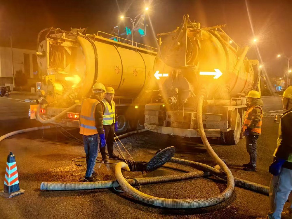 贵阳花果园泥浆外运施工案例